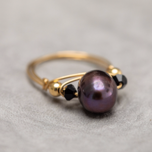 Gold Wire Pearl Ring
